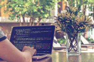 10 ویژگی طراحی وب سایت های مدرن 10 ویژگی طراحی وب سایت های مدرن